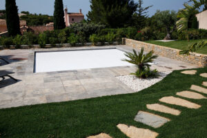 Couverture de piscine immergée classique DECK COVER 500